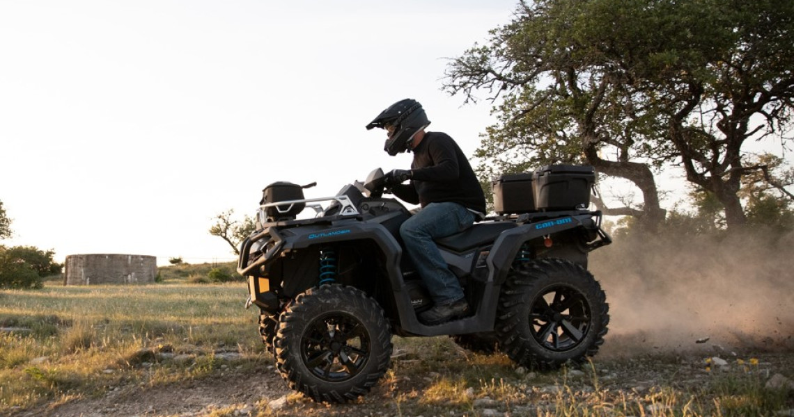 CAN-AM_OUTLANDER_ATV_OFF_ROAD
